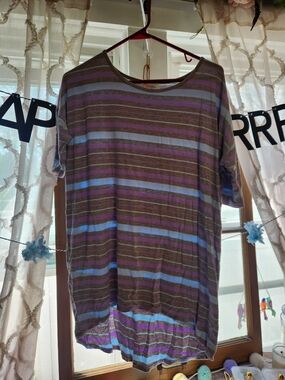 LuLaRoe Gray, Lavender & Light Blue Striped Scoop Neck Top